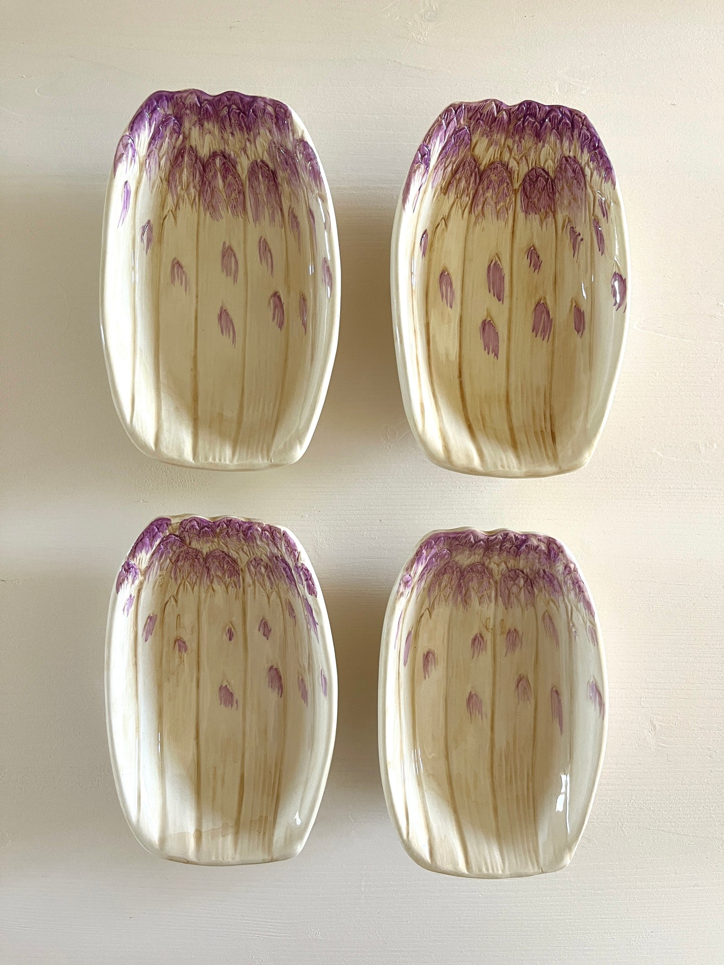 Asparagus Small Bowl in Lilac and Cream