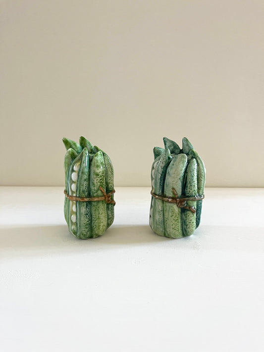 Pea Pod Salt and Pepper Shakers