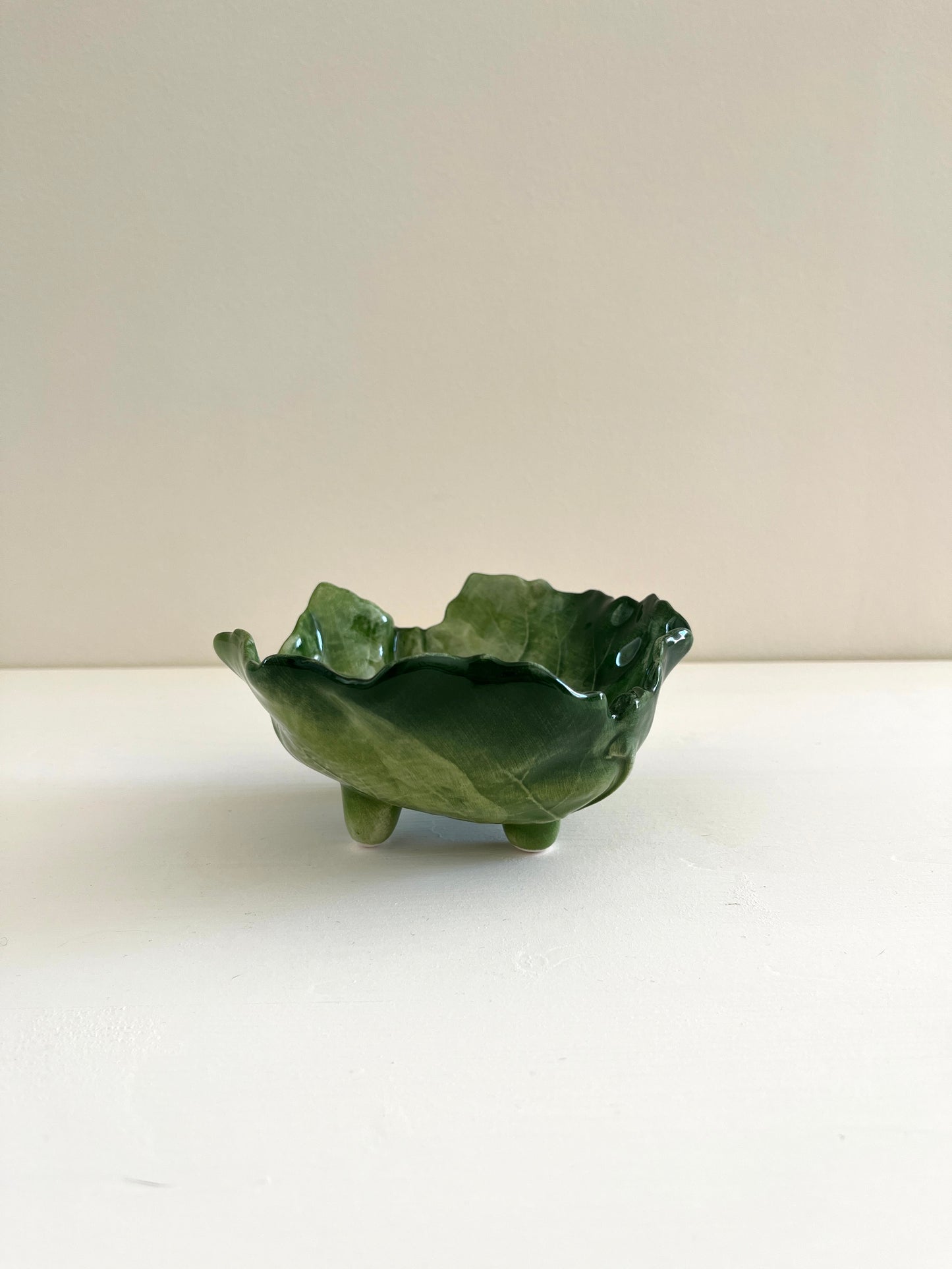 Small Wine Leaf Bowl